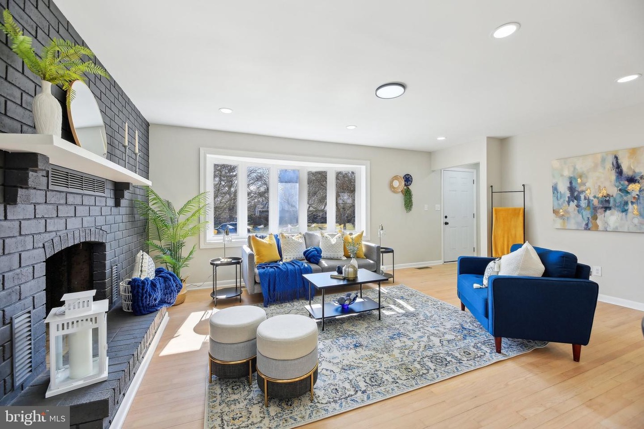 Business Interior Styling