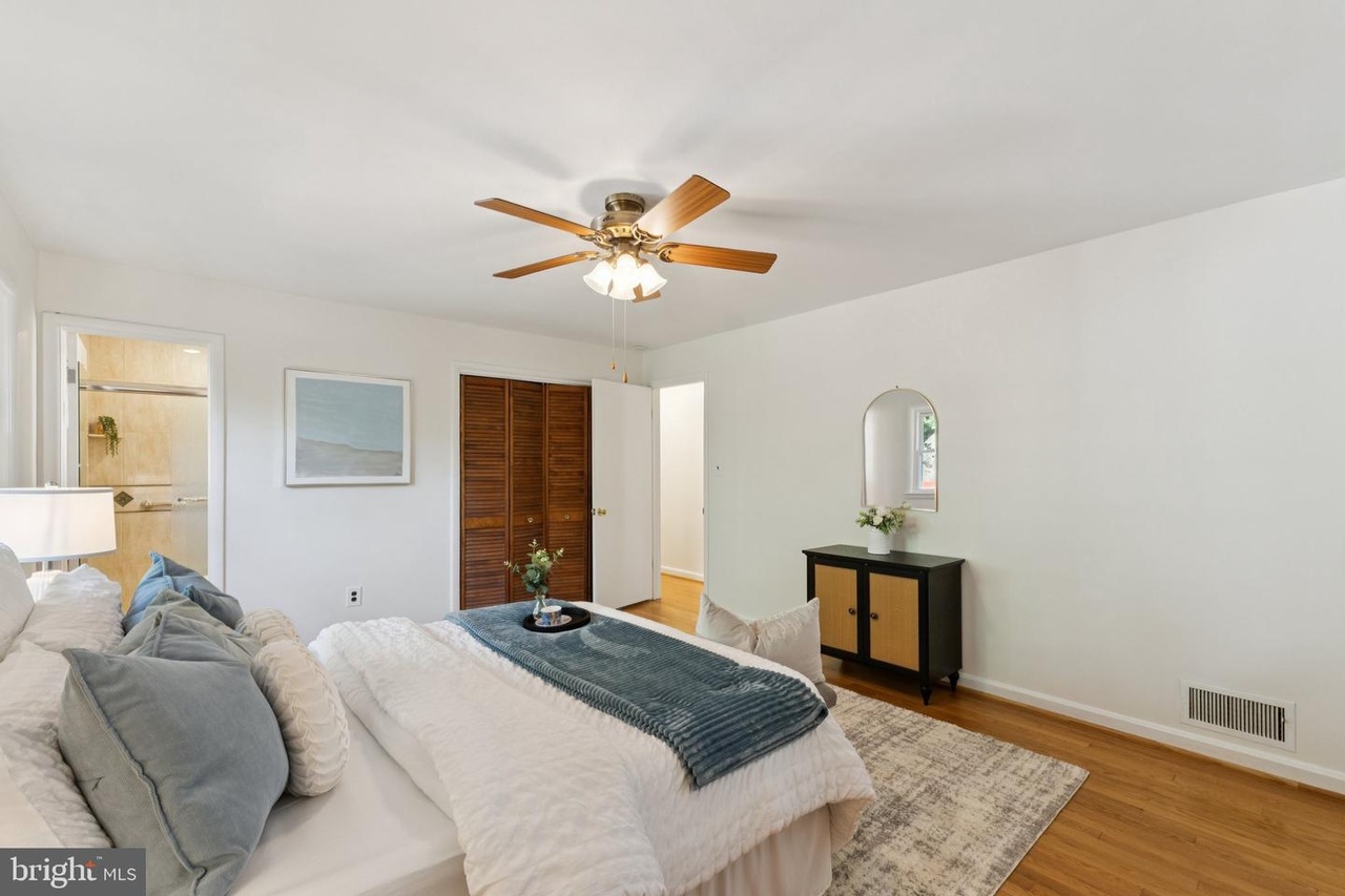 Chevy Chase MD Staging Project