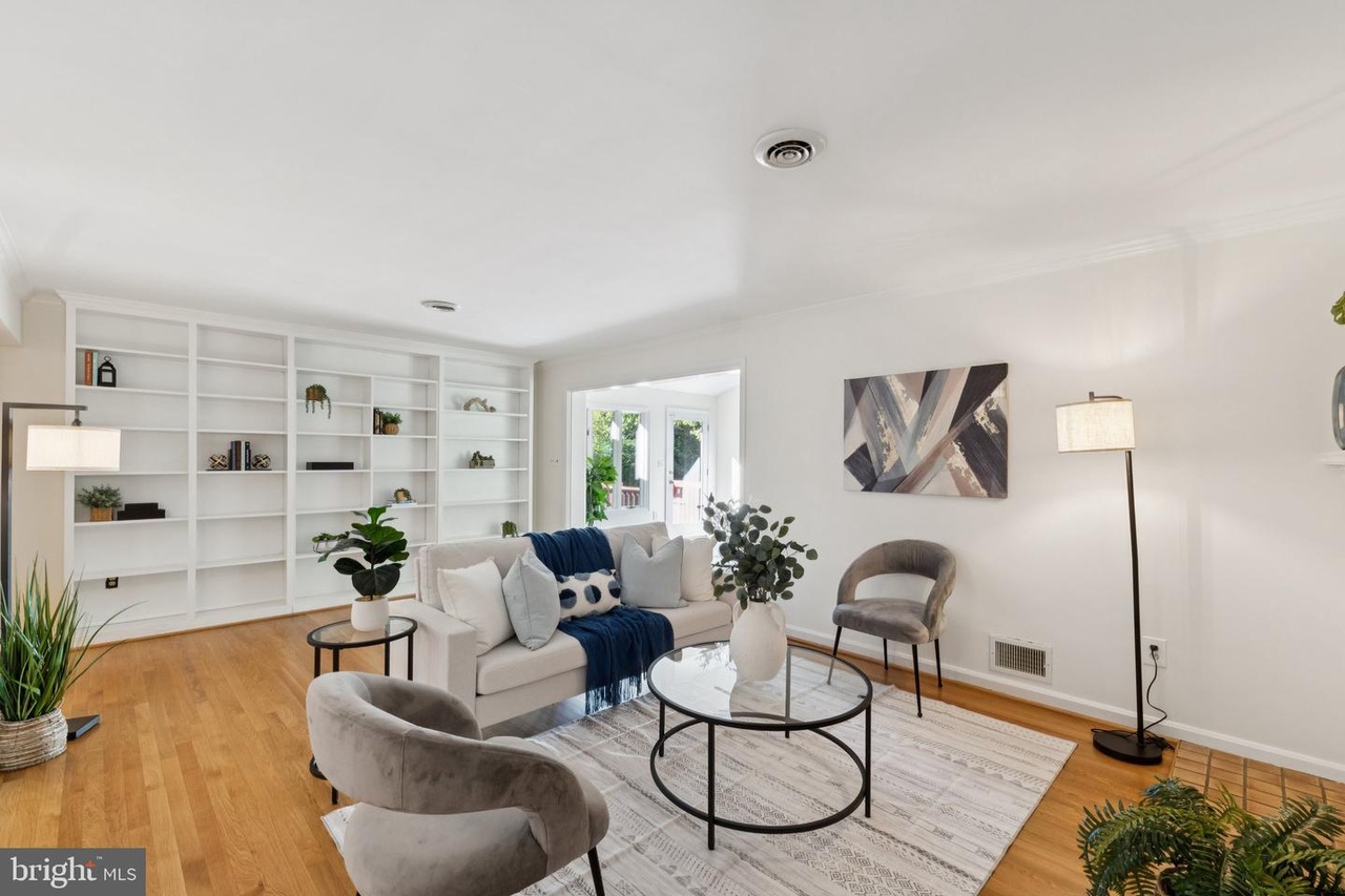Chevy Chase MD Staging Project