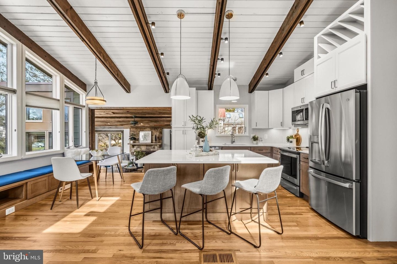 Fairfax VA Staging Project